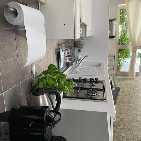 Apartamento Casa Sivori Sul Di Garda Con Ampio Giardino