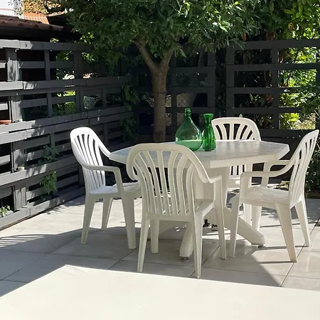 Casa Sivori Sul Di Garda Con Ampio Giardino Apartamento